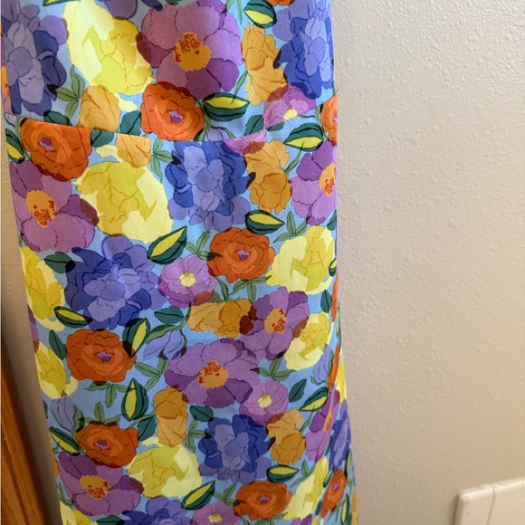 NWT Zara bold floral dress with open back (xxl) - Picture 4 of 9